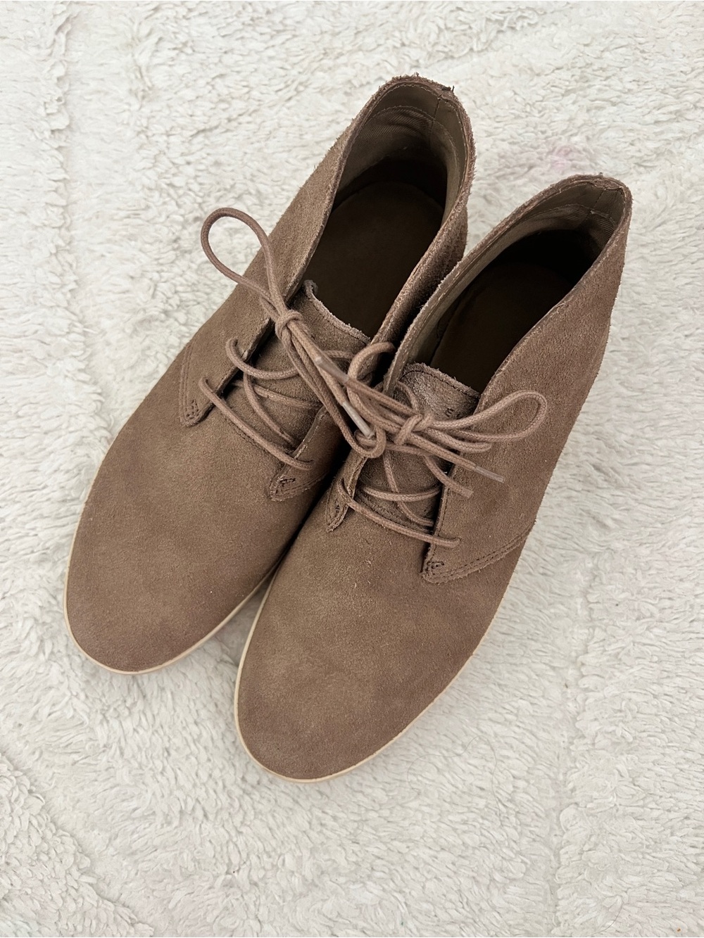 Everlane Desert Chukka Suede Boots - Men’s